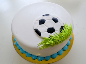 football-cake-2