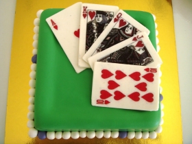 POKER-CARDS-CAKE