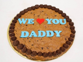 LOVE-U-DAD-GIANT-CHOCOLATE-CHIP-COOKIE-CAKE